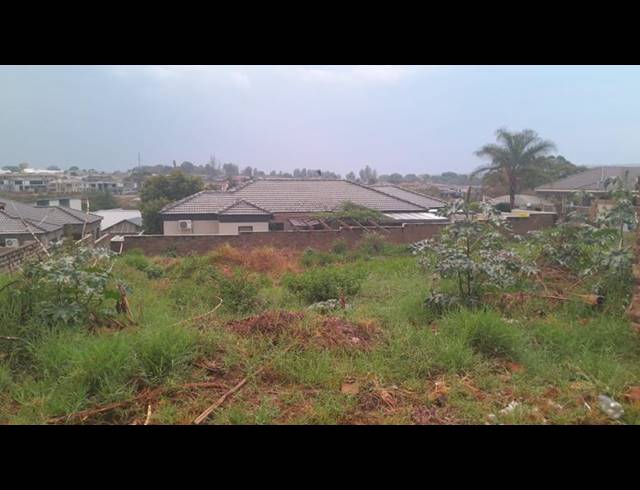 LAND FOR SALE IN TZANGENI